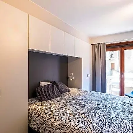 With 3 Bedrooms And Sea View 3*
